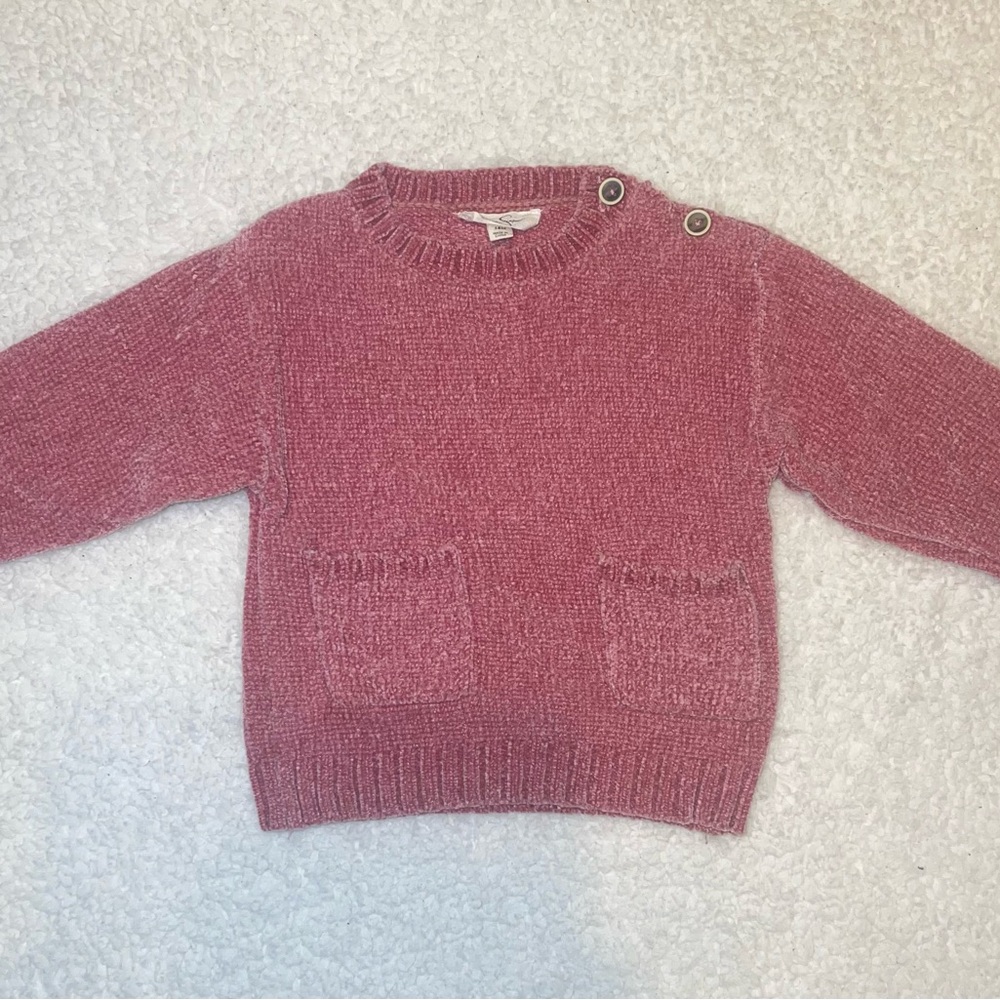Jessica Simpson sweater